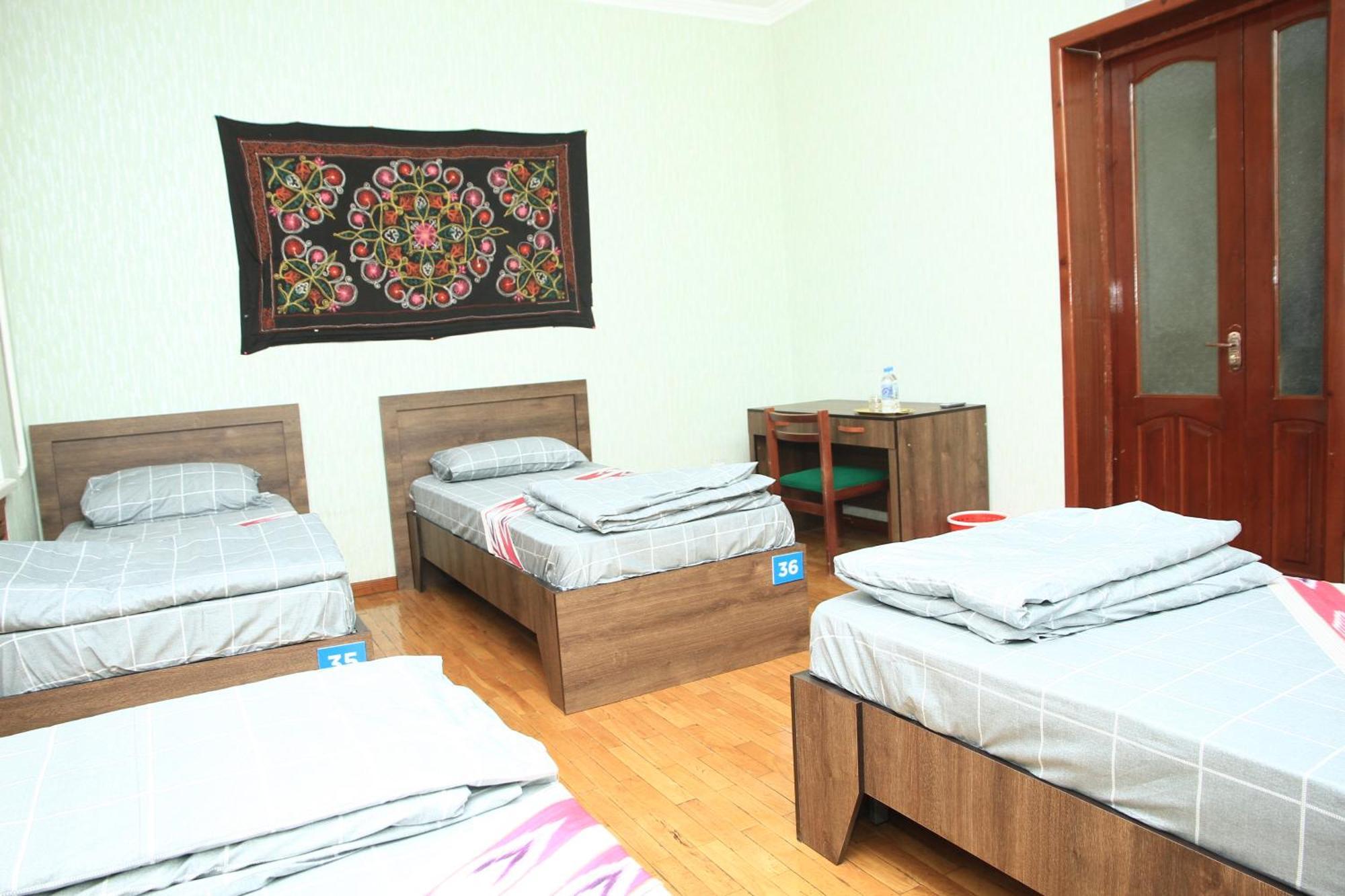 Yellow Hostel Duşanbe Dış mekan fotoğraf