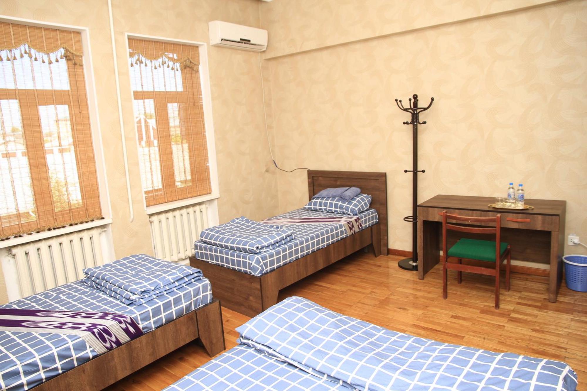 Yellow Hostel Duşanbe Dış mekan fotoğraf