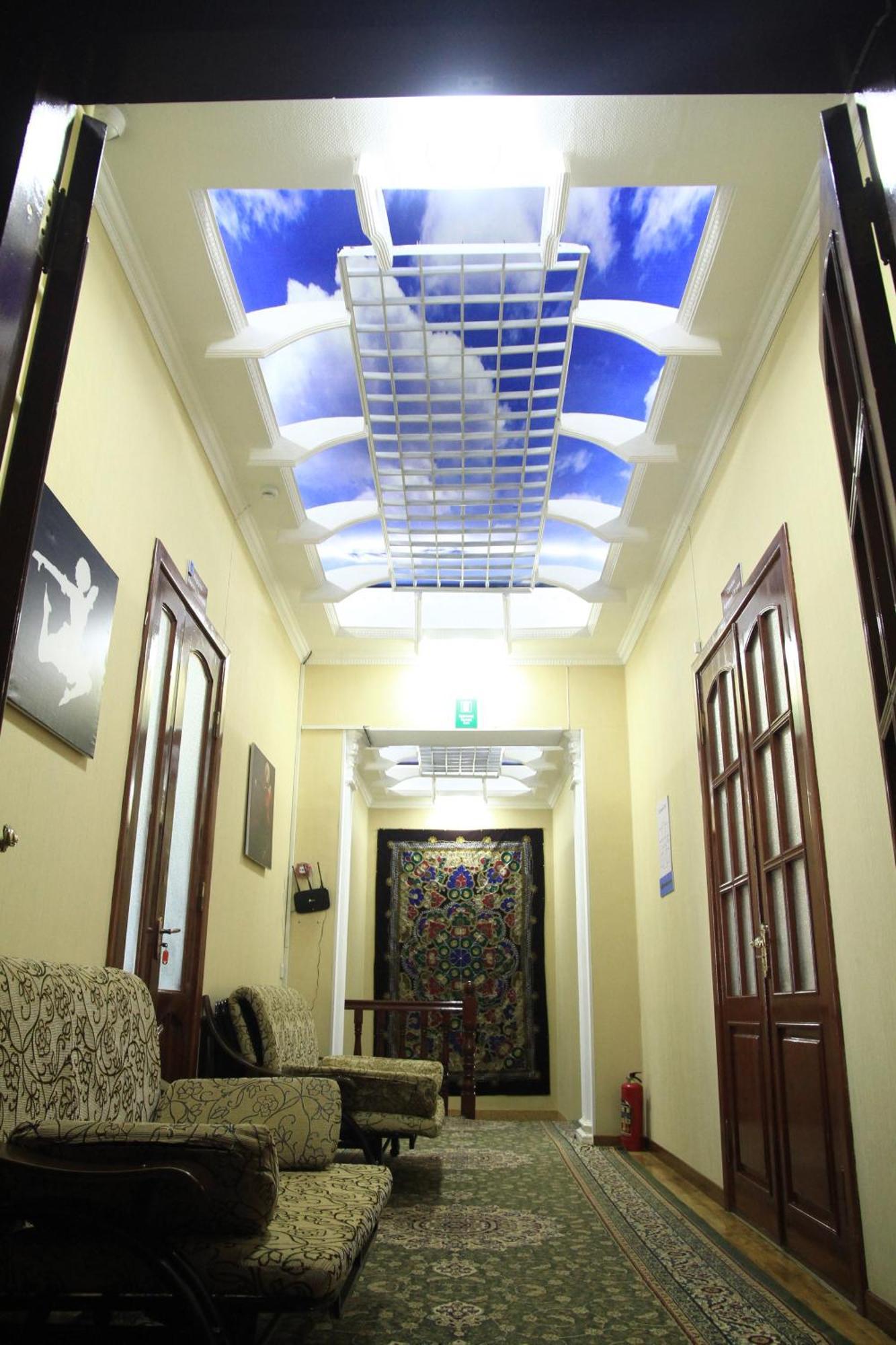 Yellow Hostel Duşanbe Dış mekan fotoğraf