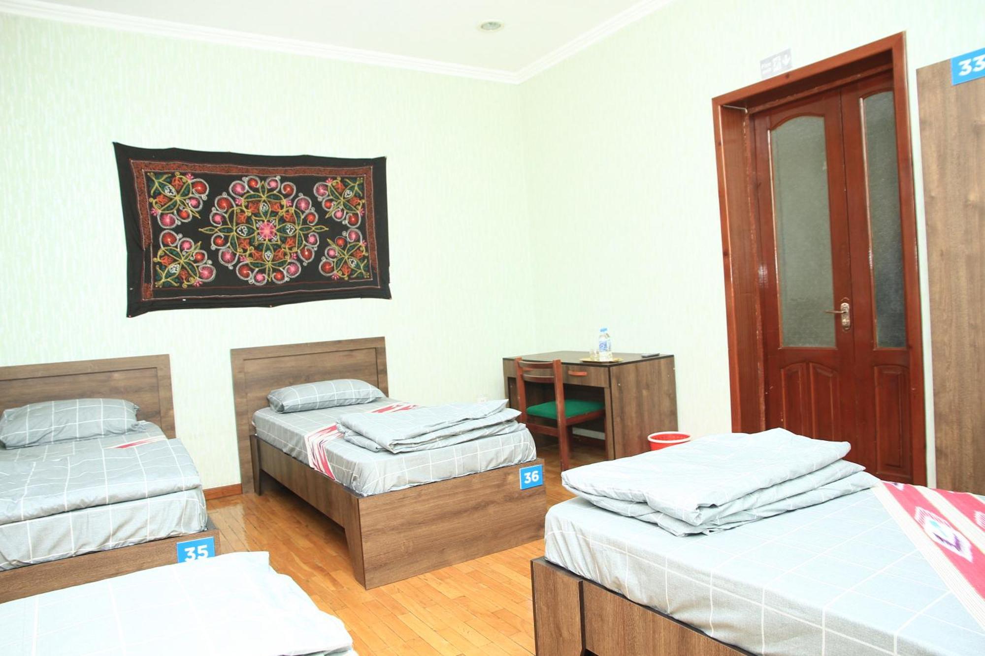 Yellow Hostel Duşanbe Dış mekan fotoğraf