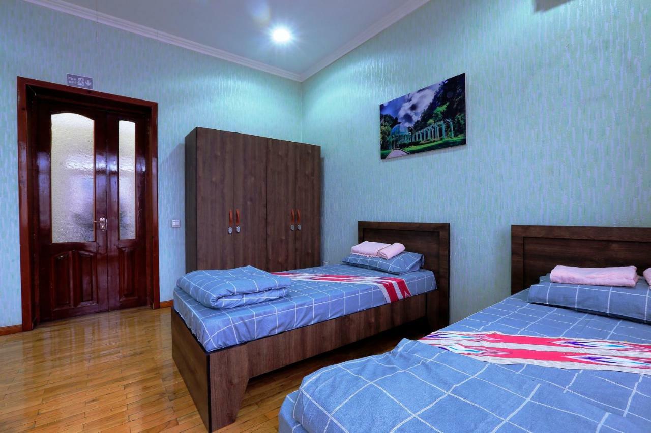 Yellow Hostel Duşanbe Dış mekan fotoğraf