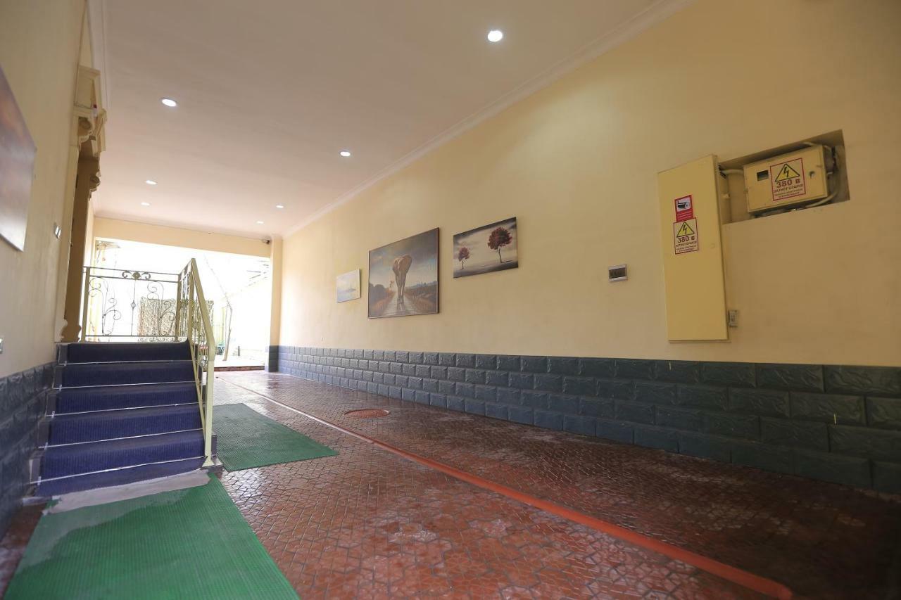 Yellow Hostel Duşanbe Dış mekan fotoğraf