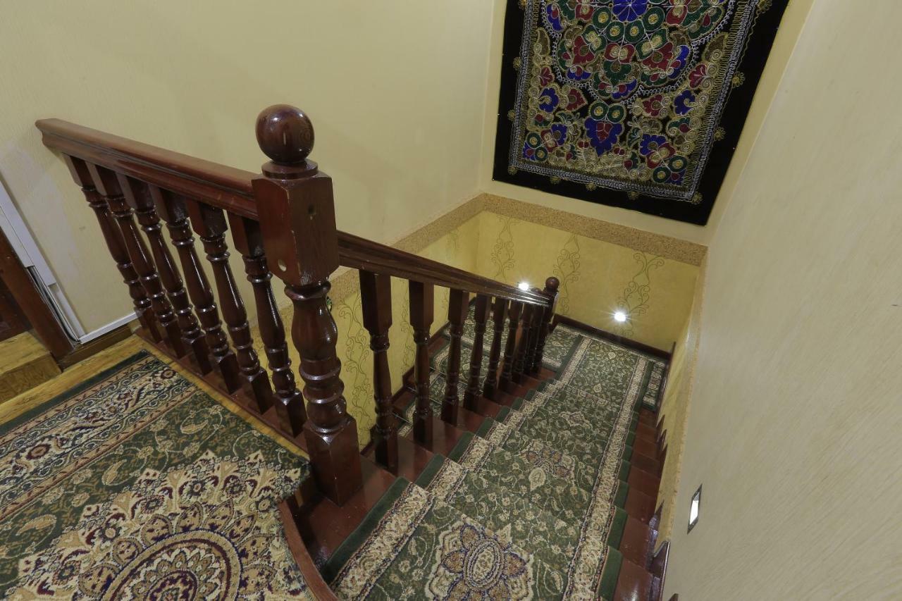 Yellow Hostel Duşanbe Dış mekan fotoğraf