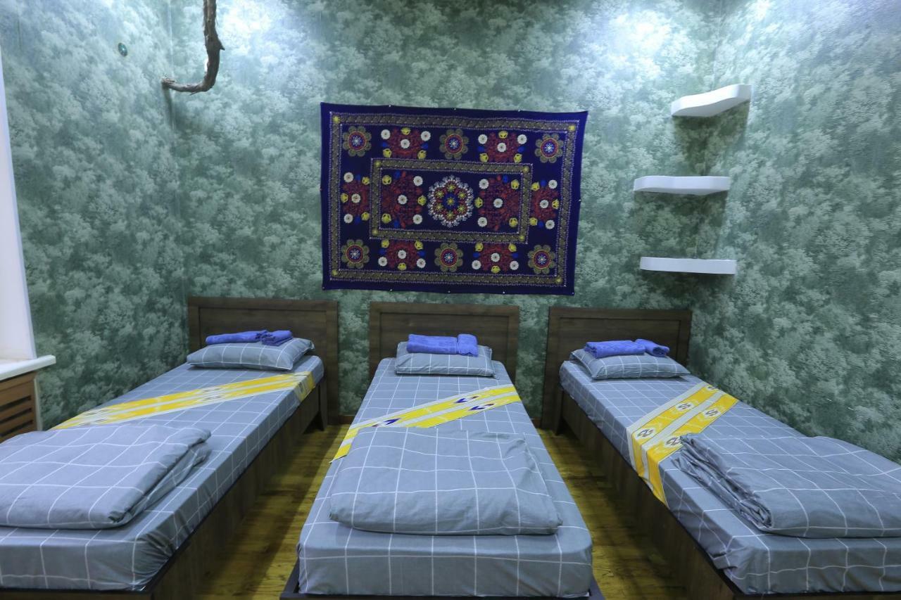Yellow Hostel Duşanbe Dış mekan fotoğraf