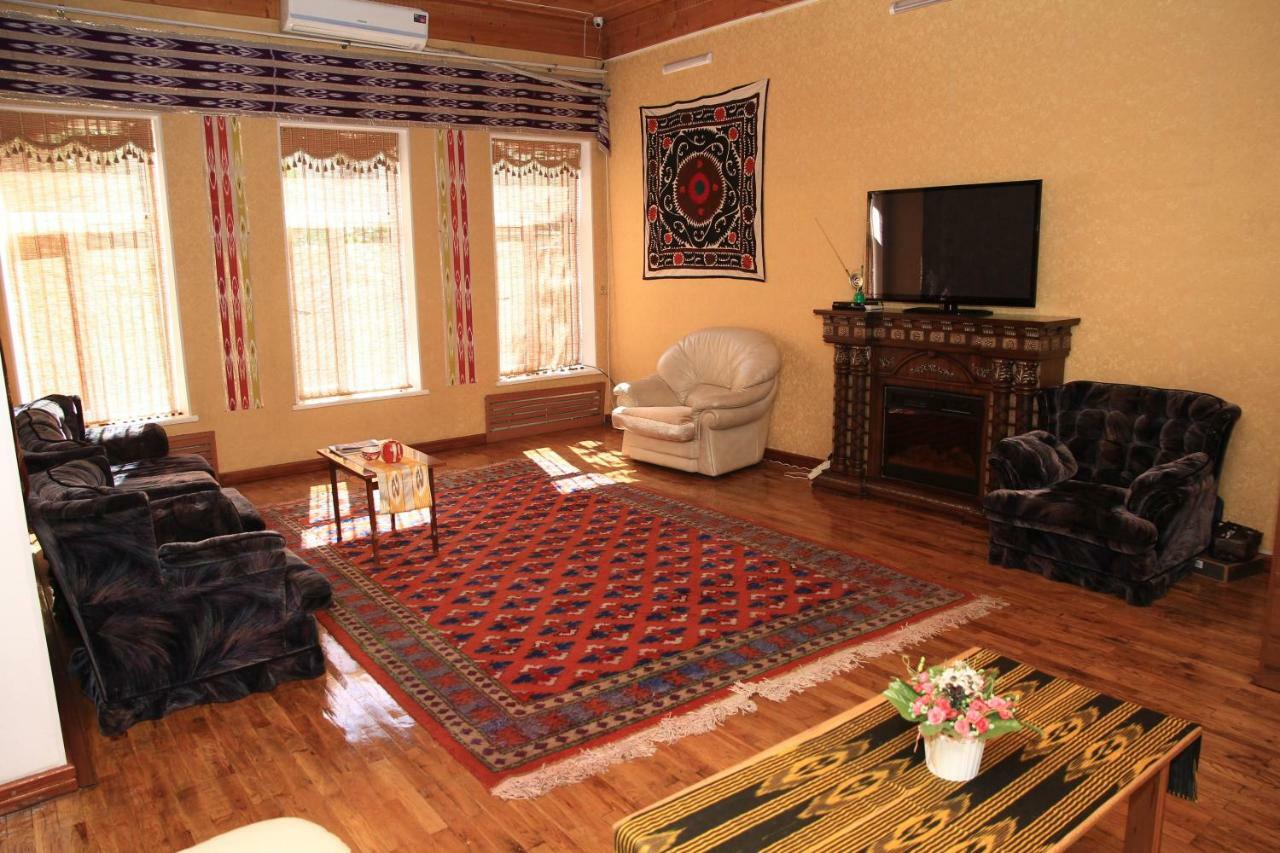 Yellow Hostel Duşanbe Dış mekan fotoğraf